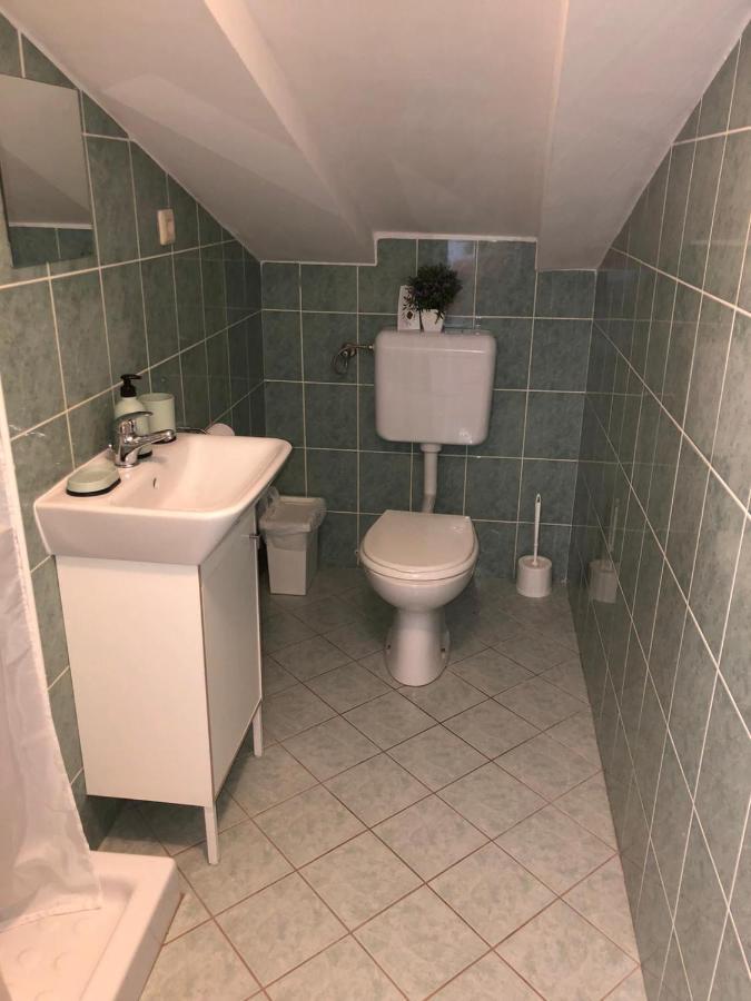 Apartmani Velnic Башка Екстер'єр фото